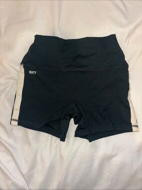 SET Active Formcloud Shorts